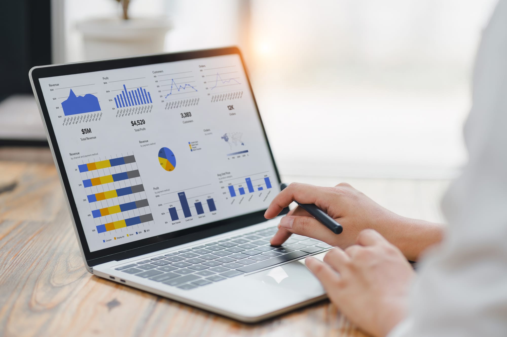 מודיעין מכירות (Revenue Intelligence): היתרון התחרותי החדש של אנשי המכירות