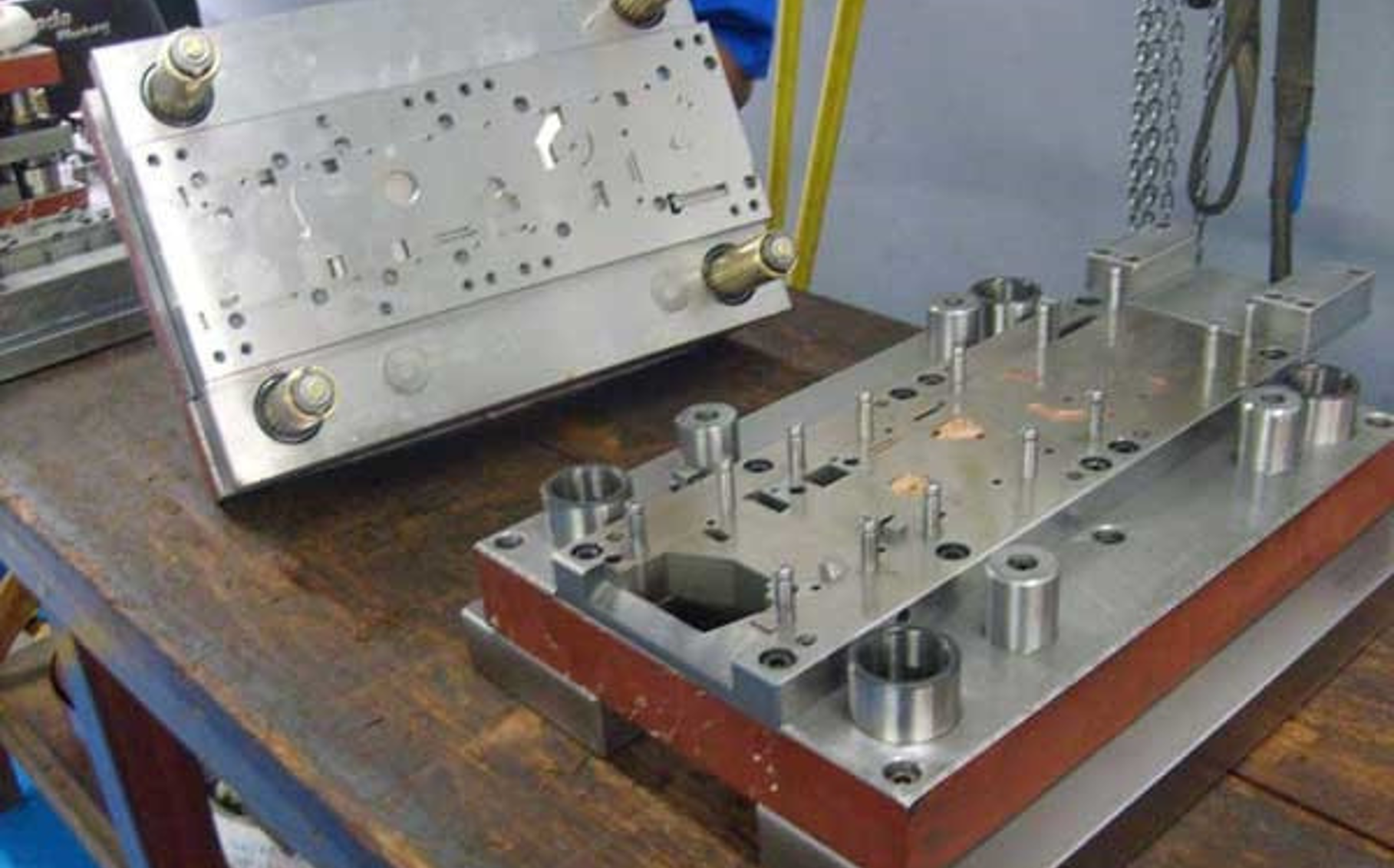 Ferramental de estampo / Matriz de estampo progressivo