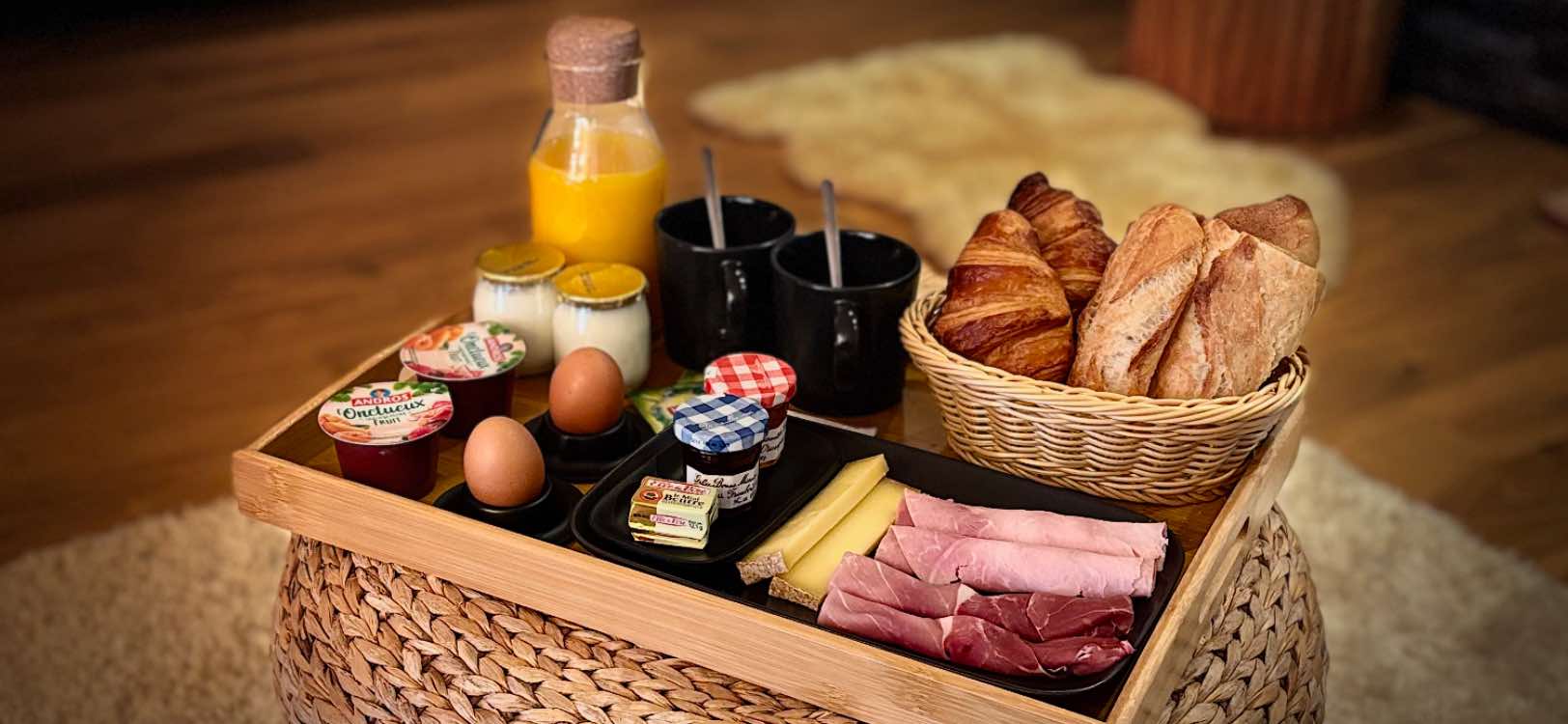 Petit déjeuner continental sucré et/ou salé