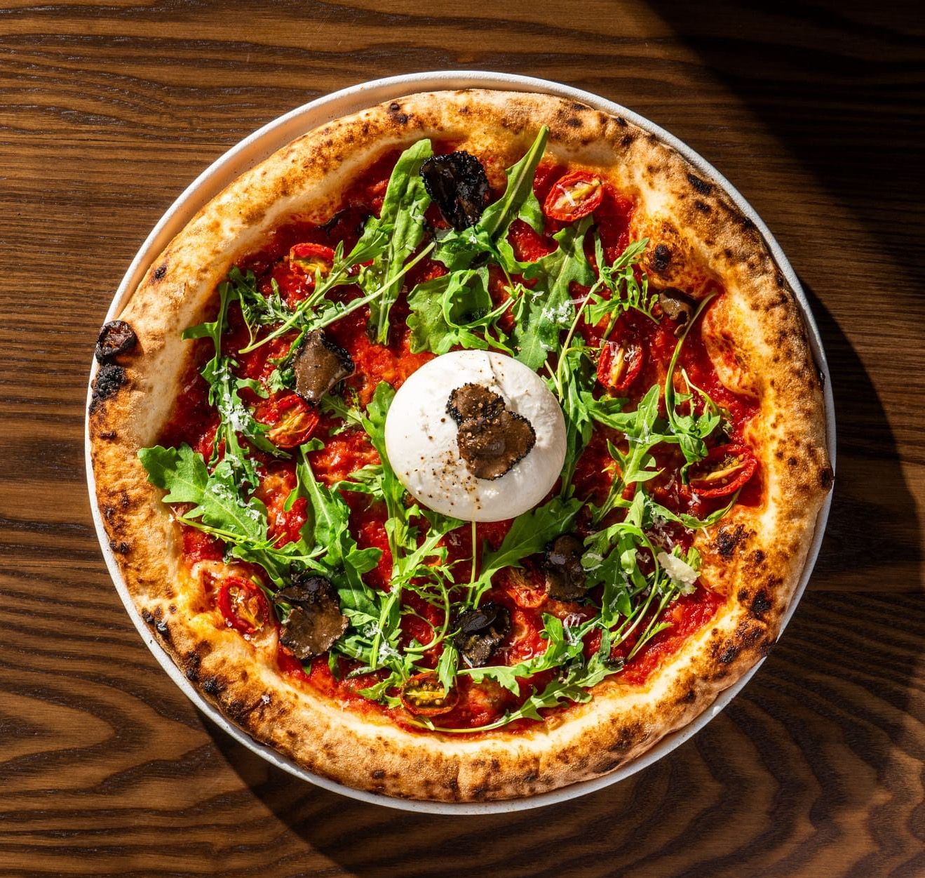 Truffle Burrata Pizza  |  299,000 ₫