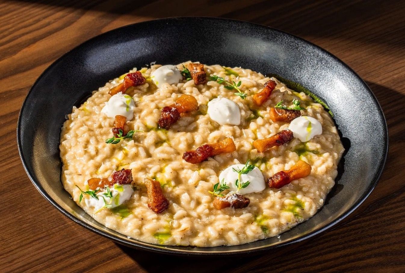 Truffle Risotto with Crispy Guanciale  |  259,000 ₫