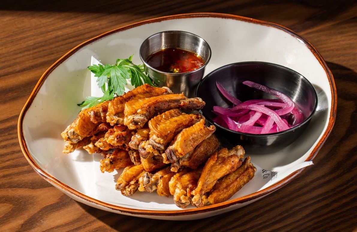 Deep-Fried Chicken Wings   |   199.000 ₫