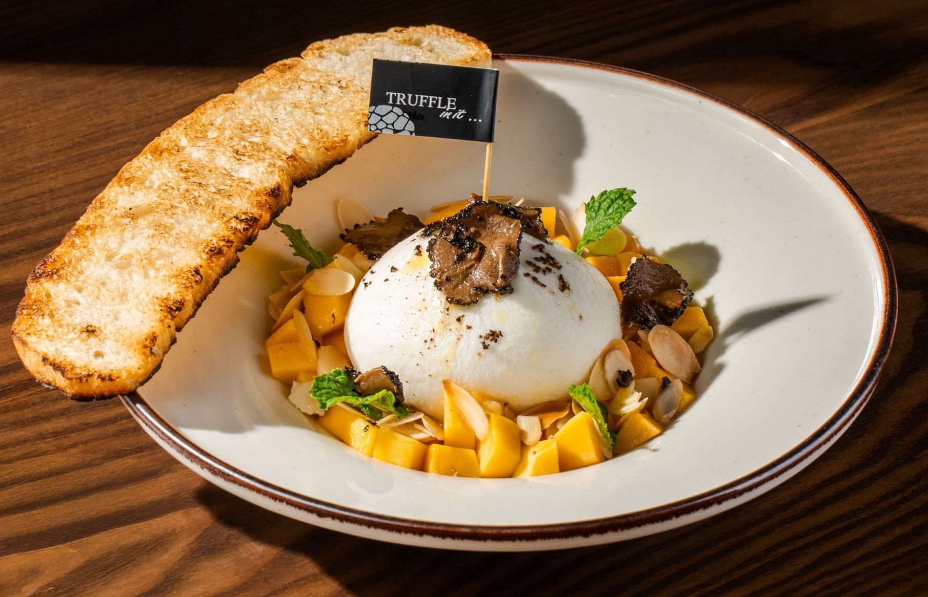 Truffle Burrata with Mango | 259,000 ₫