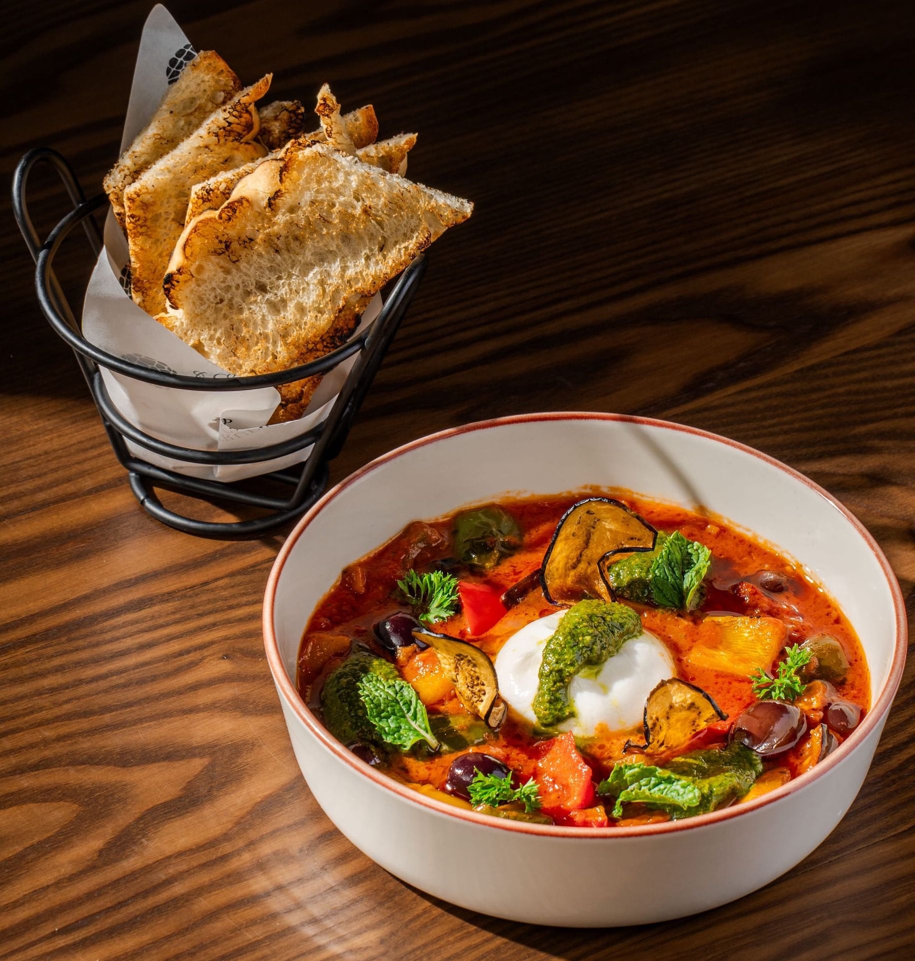 Caponata & Burrata  |  199.000 ₫