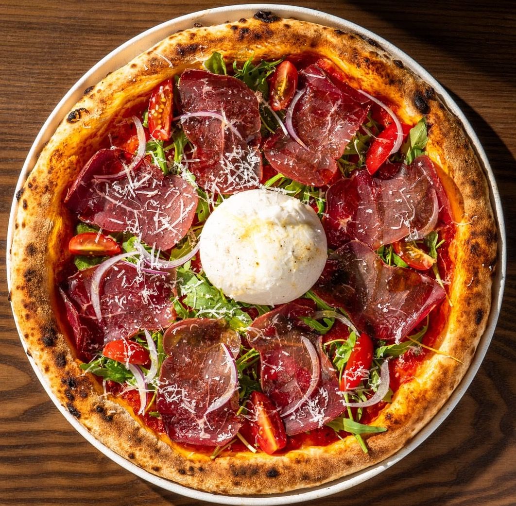Bresaola & Burrata Pizza | 299.000 ₫