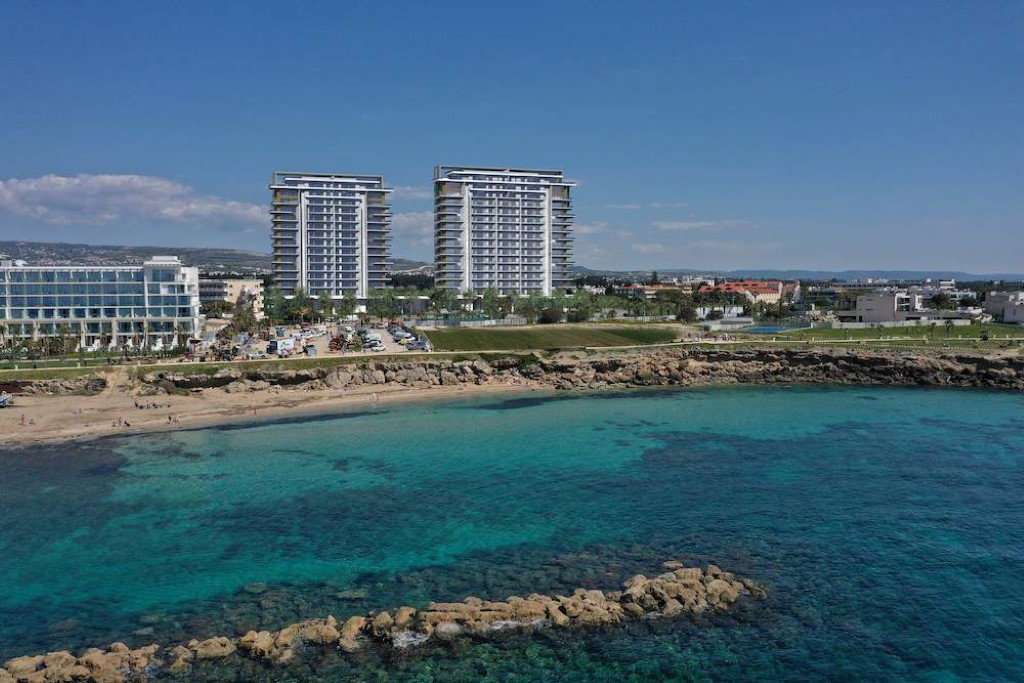 Apartments in Paphos facing the sea - luxury residential towers