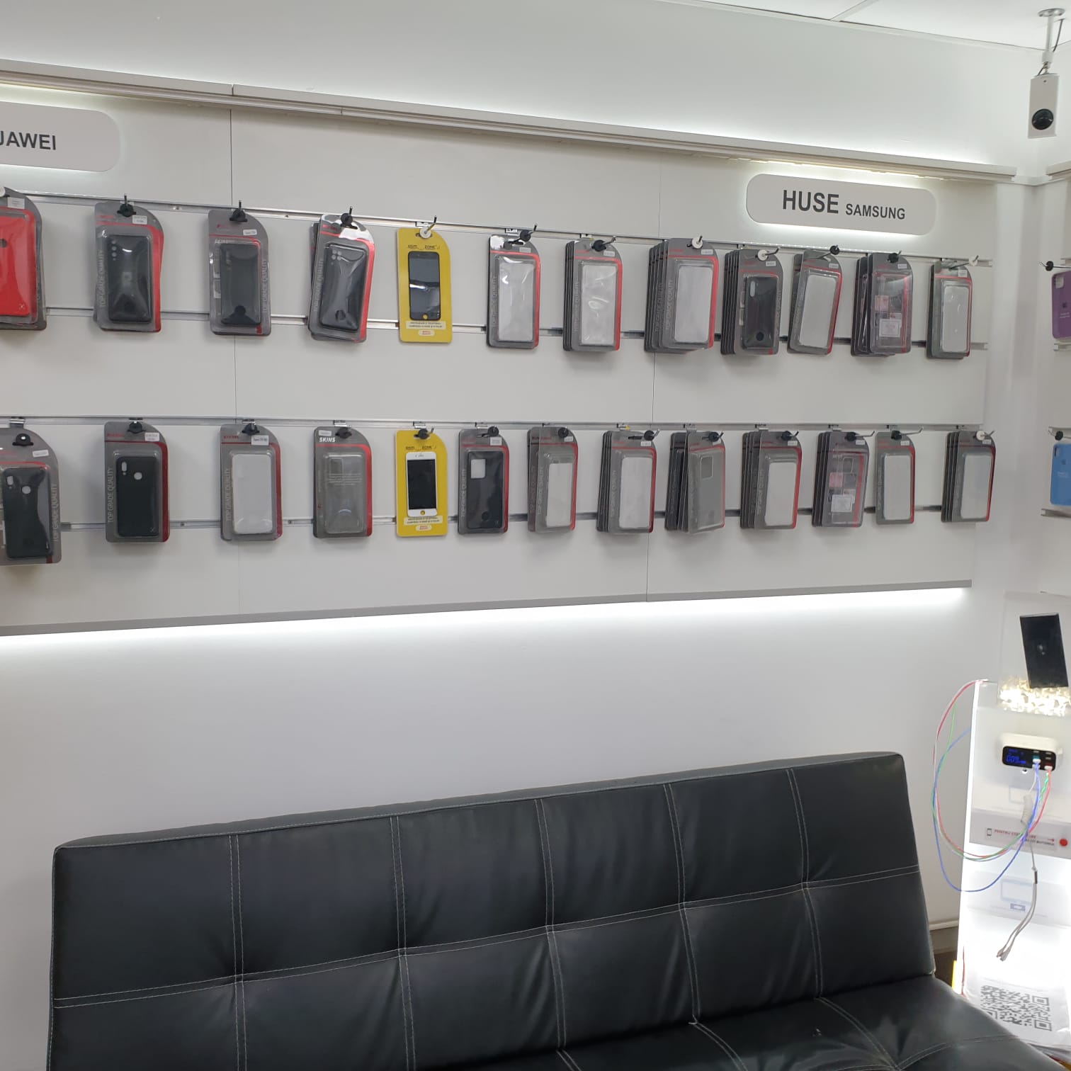 Magazin articole GSM ,  MOBILIER SLATWALL pentru MAGAZINE TELEFONIE , GSM