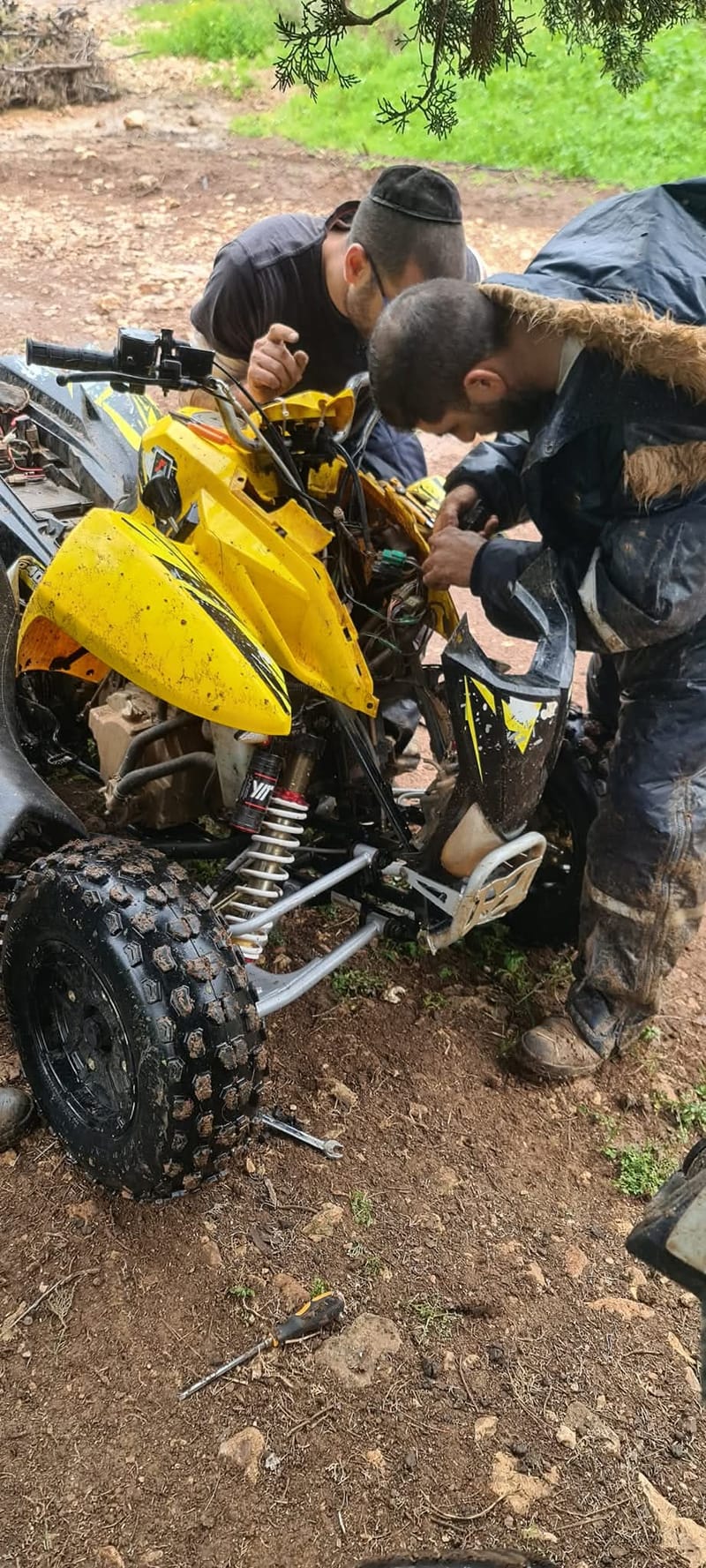 מה חשוב שיהיה בארגז הכלים לרכיבות שטח ארוכות?