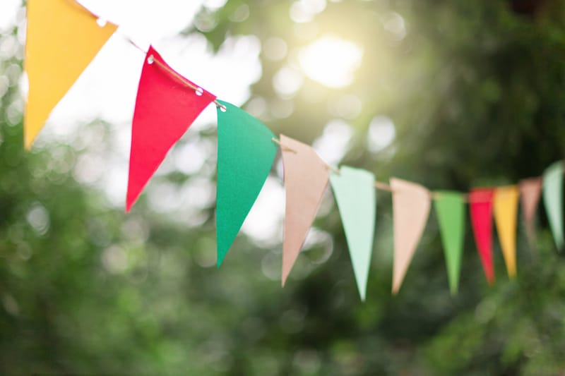 Egy évesek lettünk