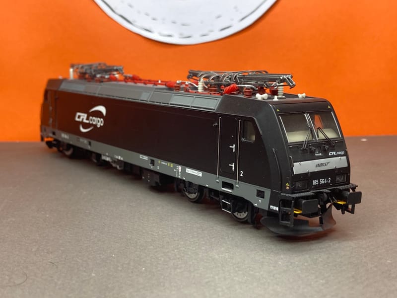 Ls Models 15003 HO - locomotive traxx E 185 Noir CFL Cargo...