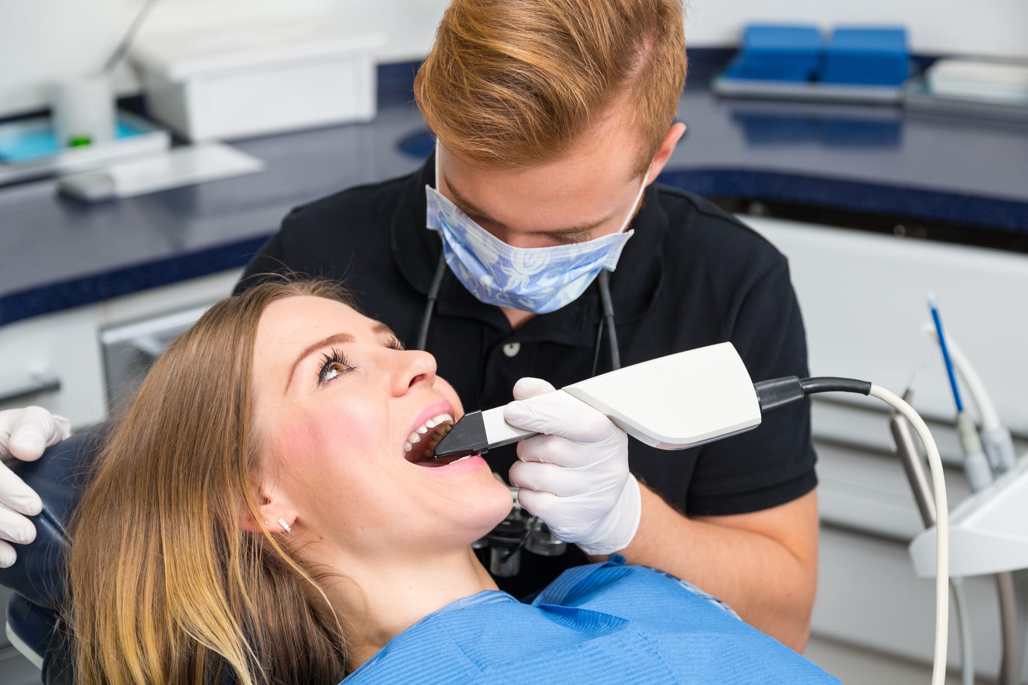 Ceramic Crowns at Versailles Dental Clinic