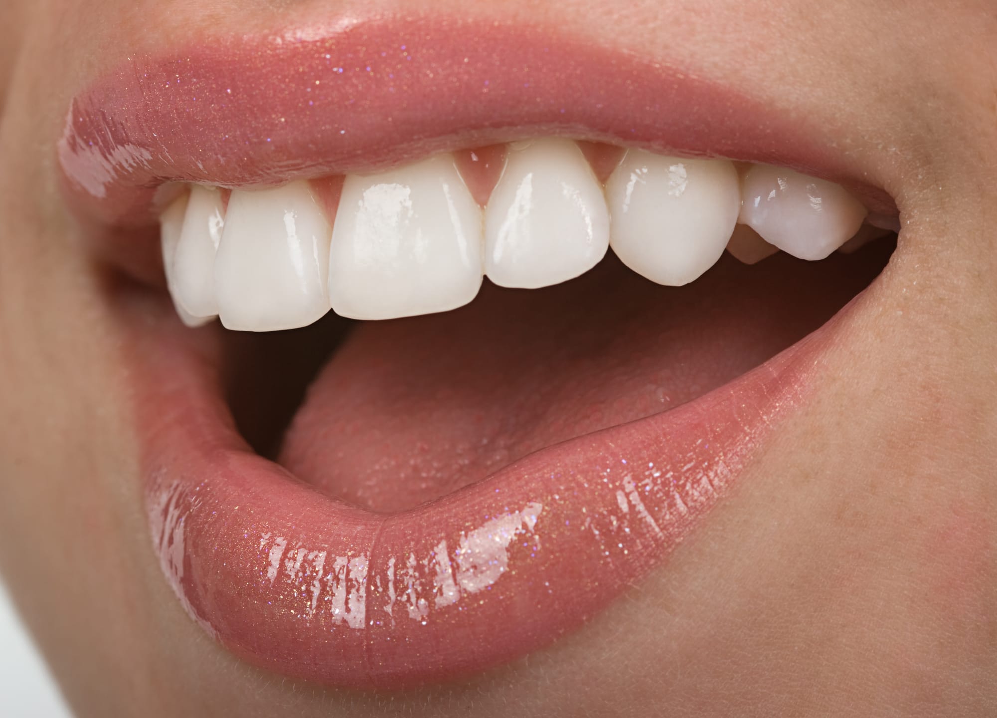 How to Choose the Right Cosmetic Dentistry Clinic in Dubai