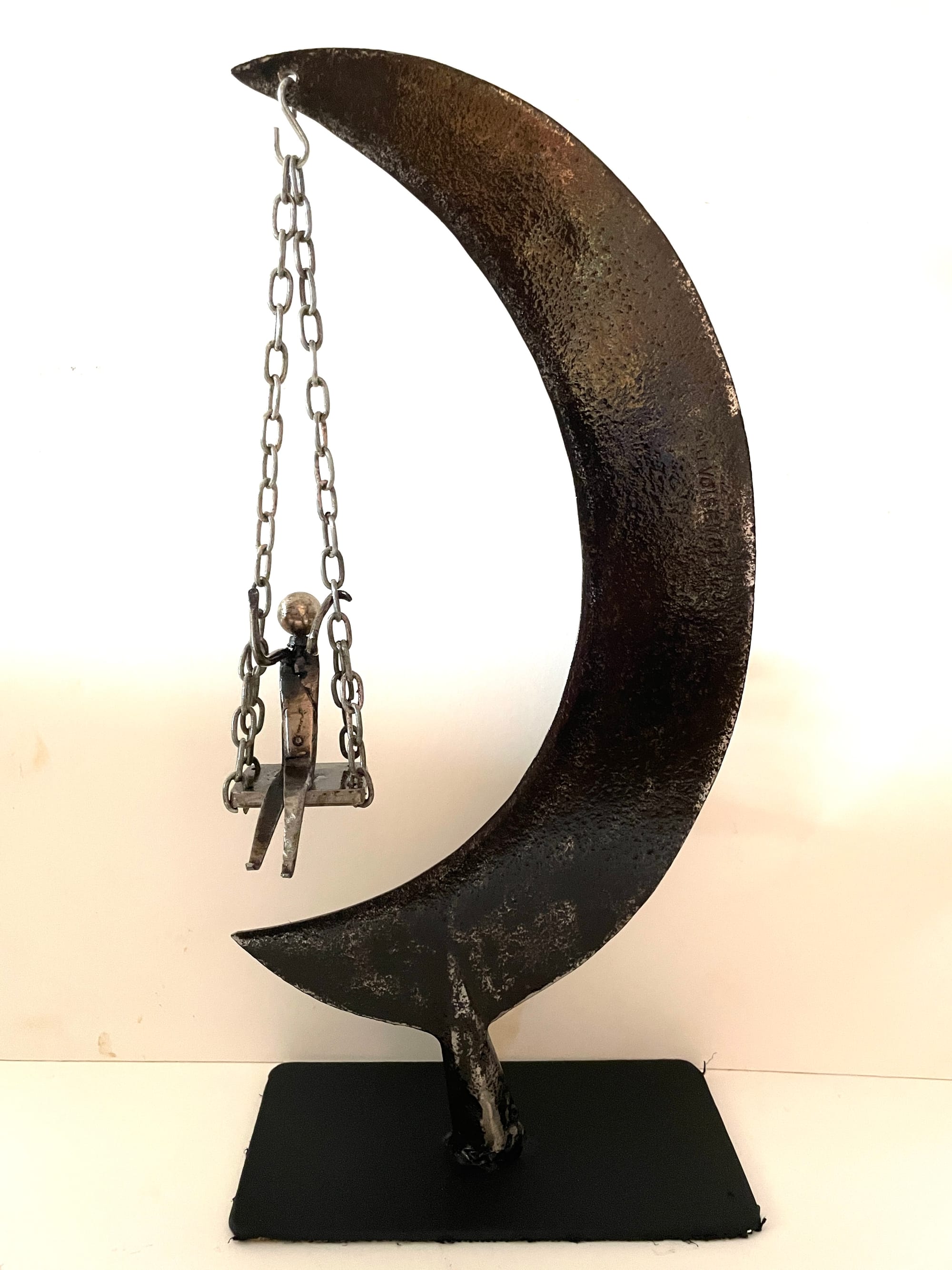 Sur la lune j'me balance!