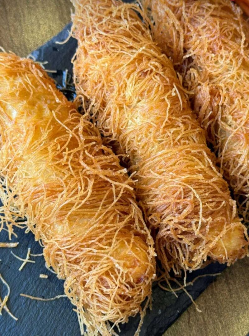 كنافة تشيكن رول