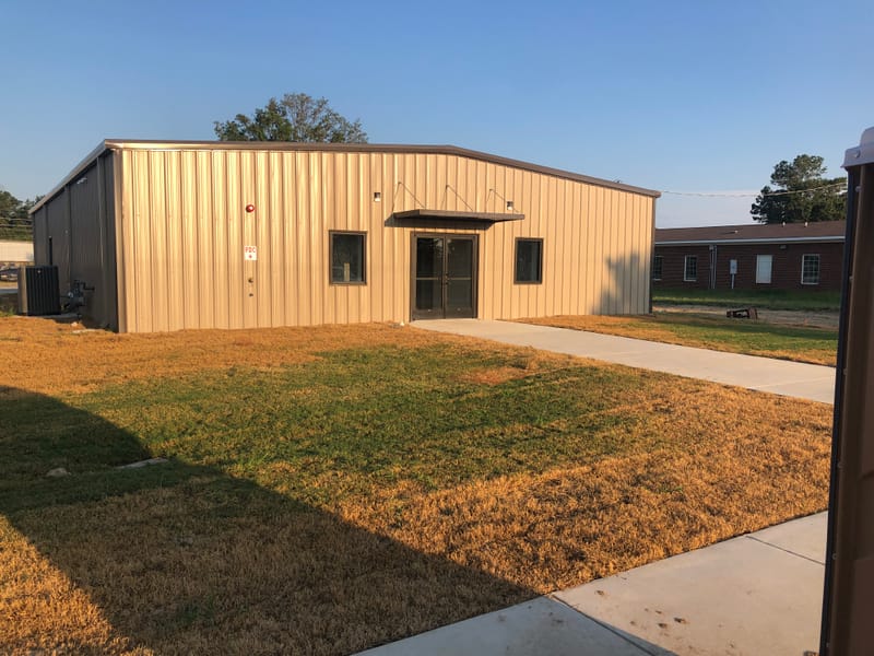 SUNFLOWER COUNTY SHELTER 