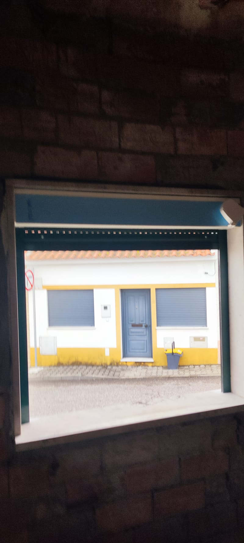 Estores