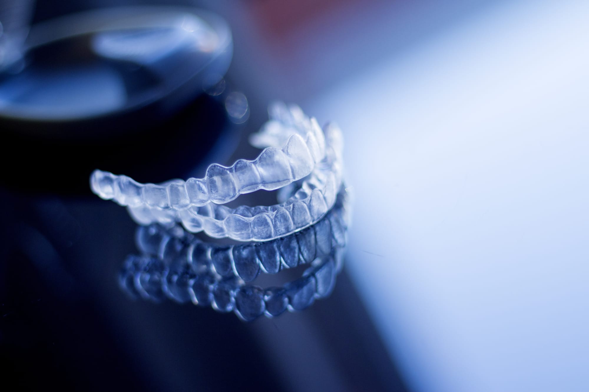Invisalign Clear Aligners – Discreet and Powerful Smile Correction