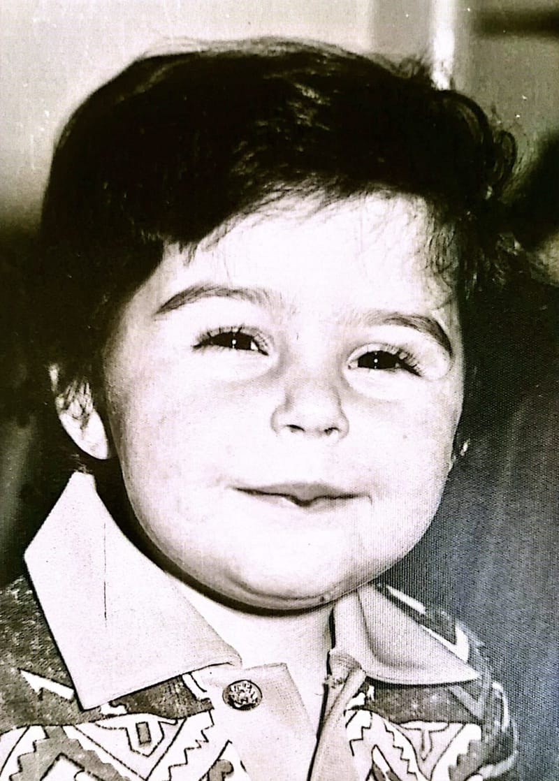 פרק 1 - אונס רגשי