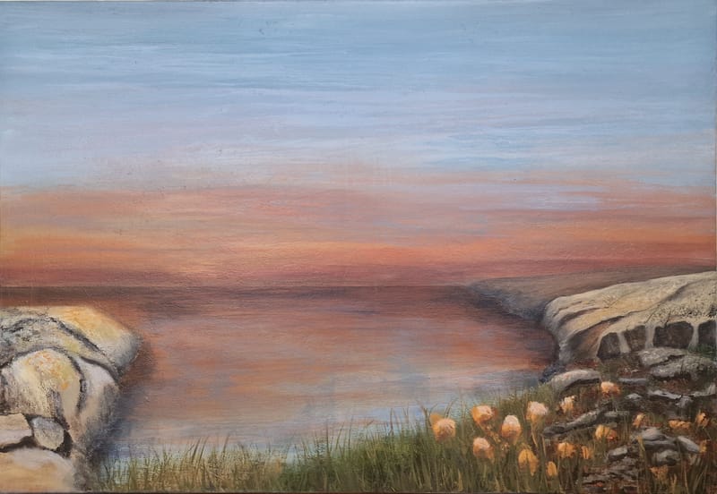 Svaberg i solnedgang henger nå hos Søstrene Storaas hotel