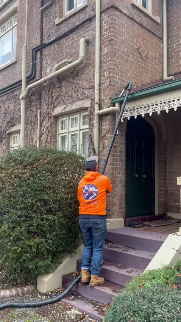 Gutter cleaning professionals