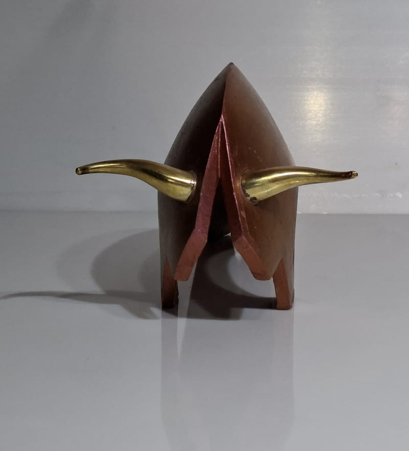 TAUREAU ALUMINIUM VERNIS MULTICOULEURS  CORNE BRONZE 