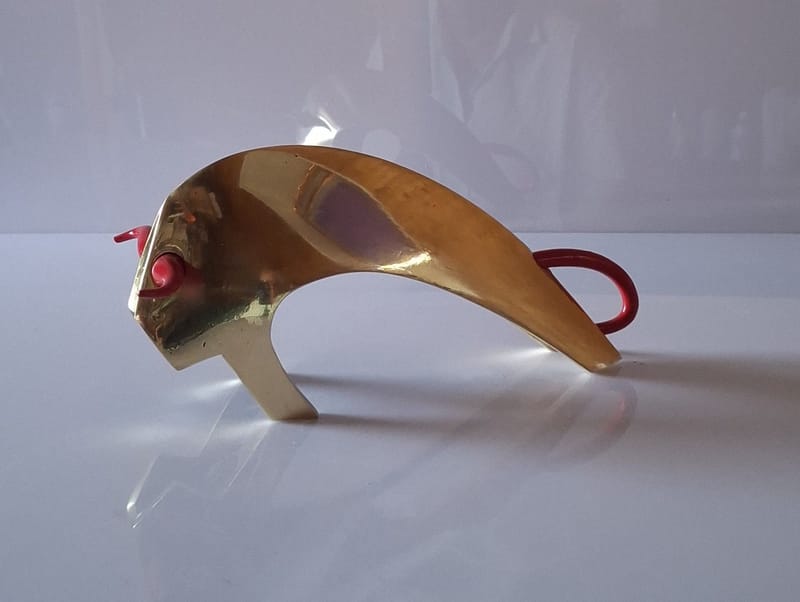 TAUREAU BRONZE CORNES ROUGE 2026