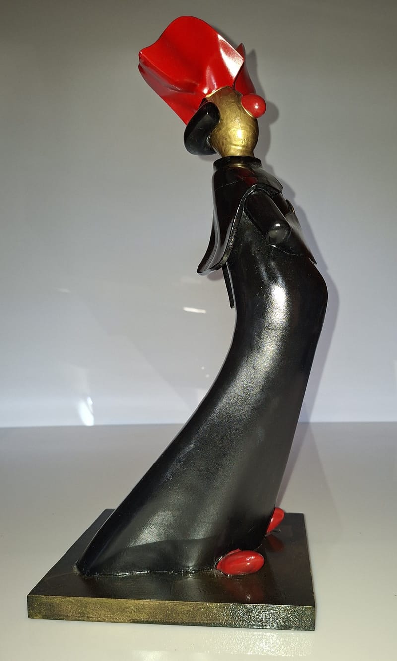 CHAMANE 2026 resine sur socle bois vieux bronze 45 CM