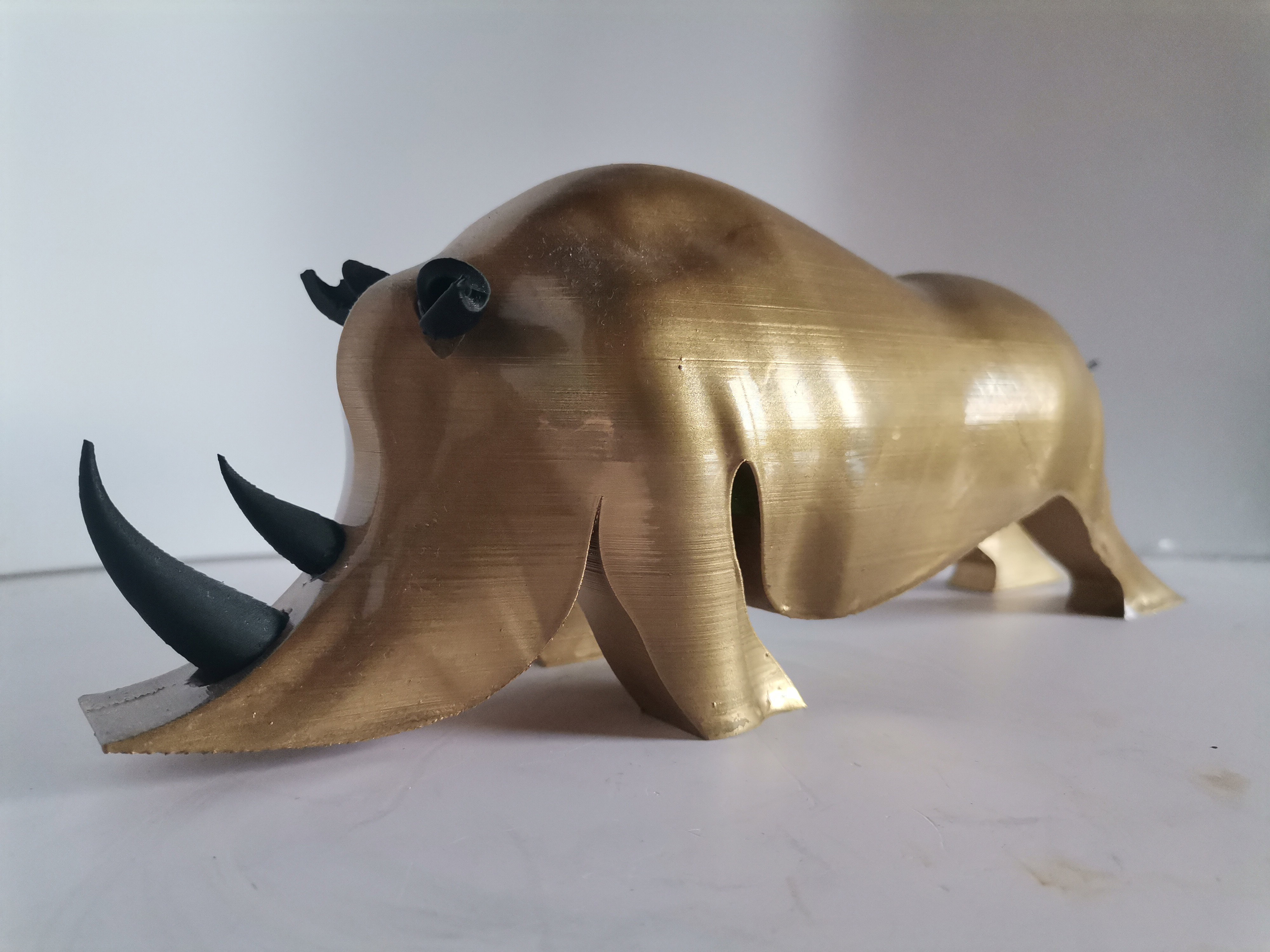 RHINOCEROS classic faux bronze