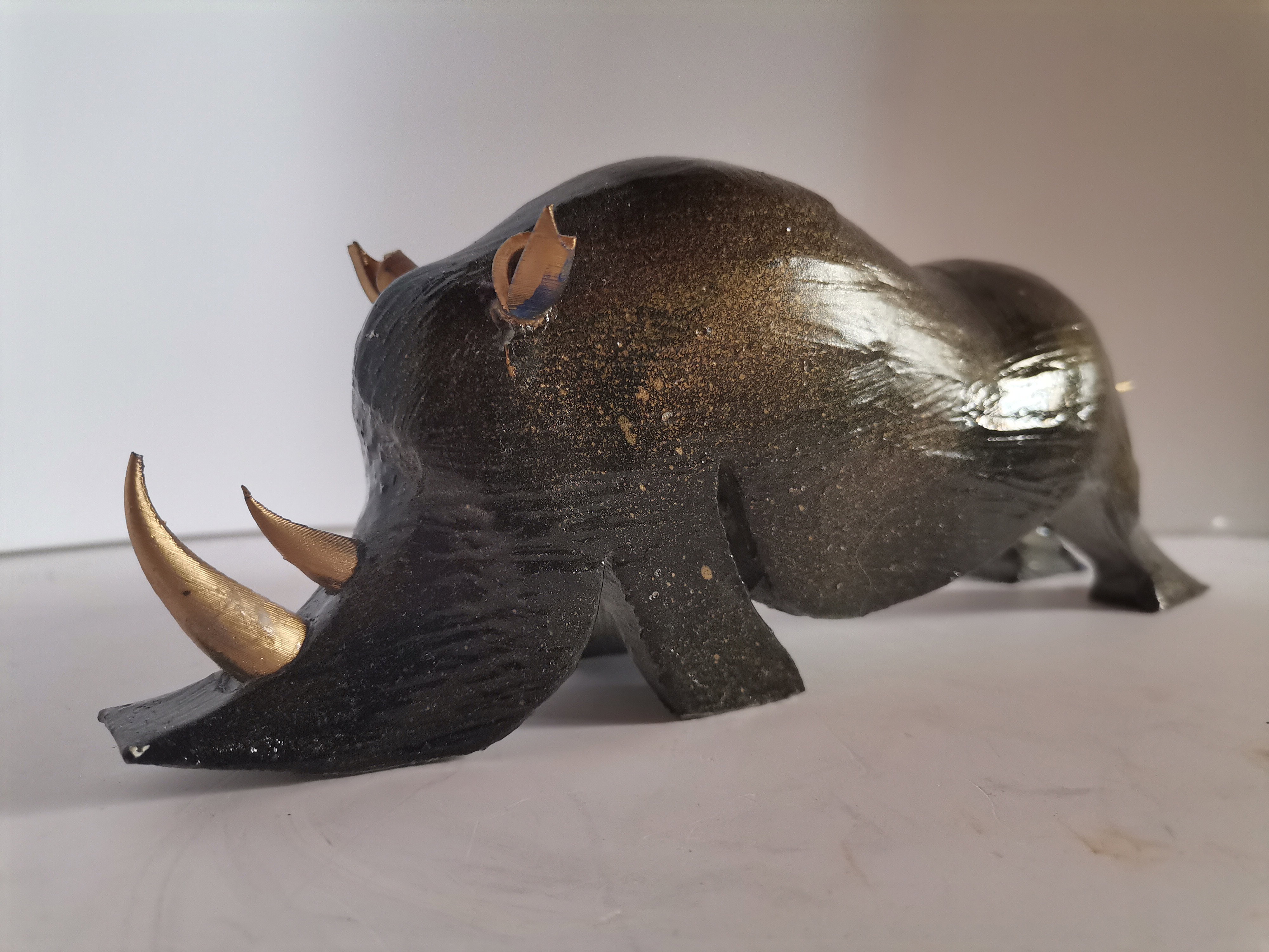 RHINOCEROS classic old bronze