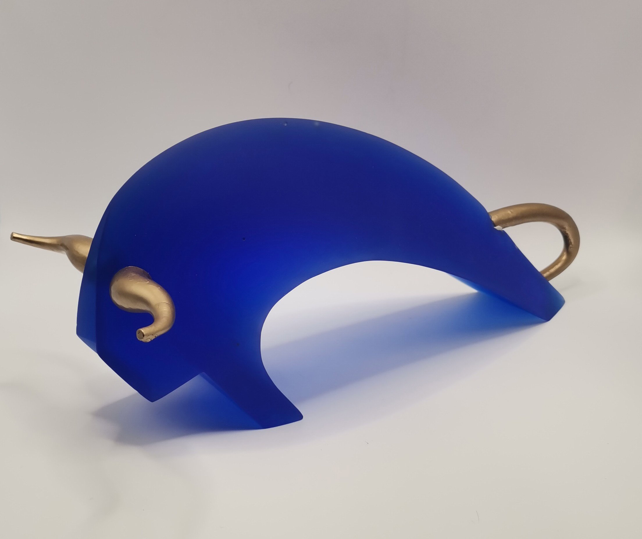 TAUREAU  Impulsion Bleue PATE DE VERRE 