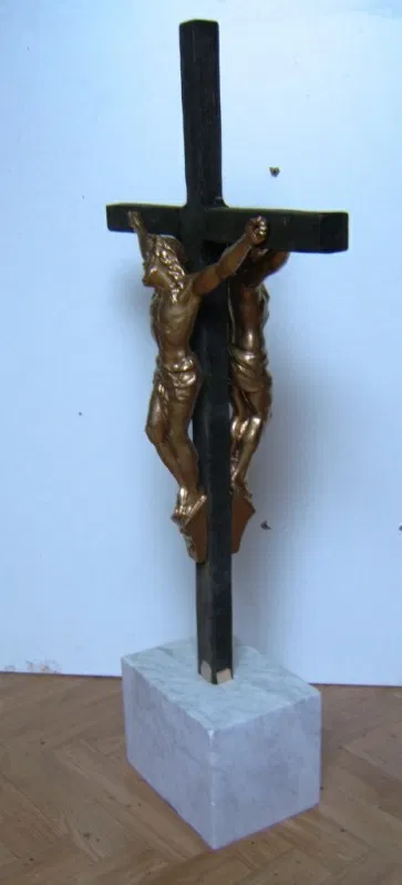 double Christ on the cross ________productivity gain ........2012