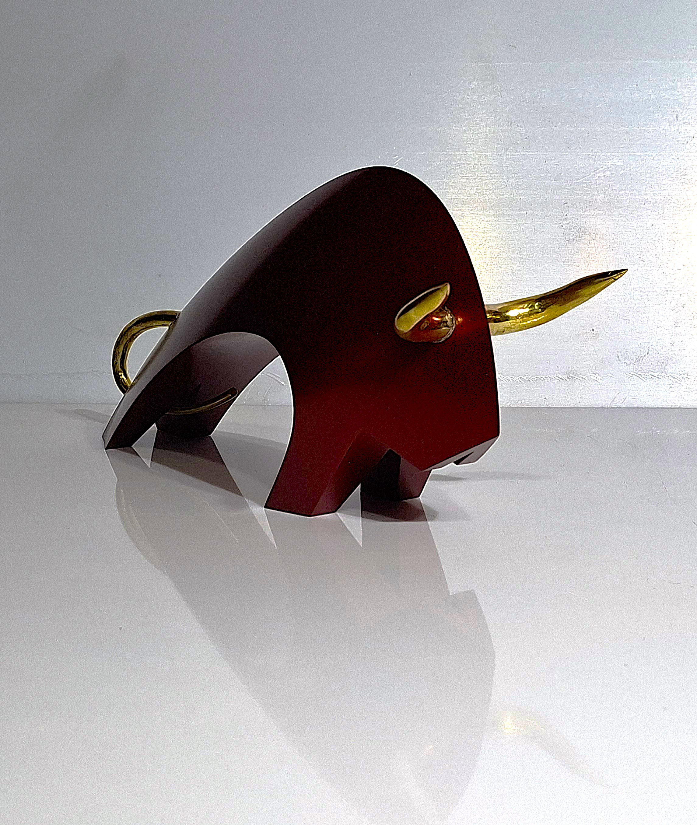 ALUMINIUM ANODISÉ TAUREAU ROUGE    