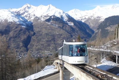 Ca glisse bien dans les Alpes; une observation non géostationnaire.
