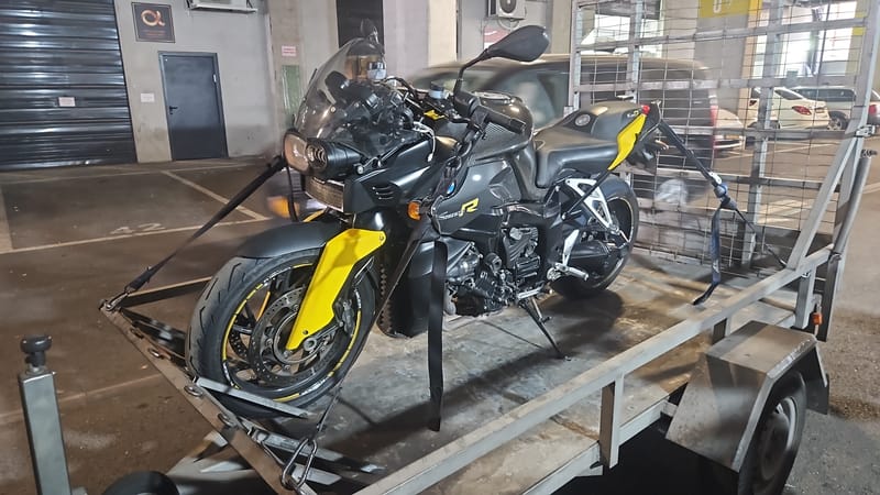 גרירת אופנועים באור יהודה 24/7 – שירות מקצועי, מהיר ואמין לכל סוגי האופנועים