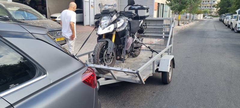 גרירת אופנועים 24/7 ברמת גן – שירות מהיר ומקצועי