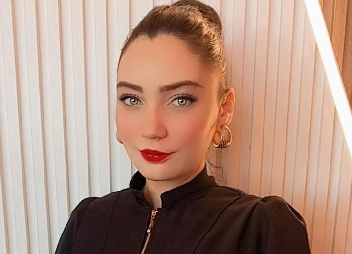 EMPREENDEDORA DE SUCESSO: A TRAJETÓRIA INSPIRADORA DA DRA. JENNIFER, FUNDADORA DA BELLACLIN ESTÉTICA AVANÇADA