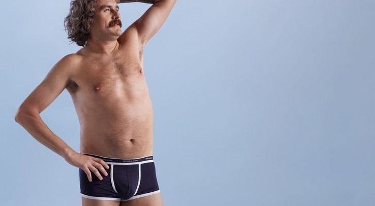 SELEÇÃO BUSCA HOMENS REAIS PARA ESTRELAR CAMPANHA DE ROUPA ÍNTIMA