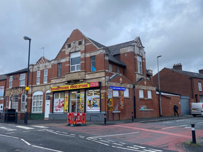 Retail unit approved despite highway objections, Oldham image
