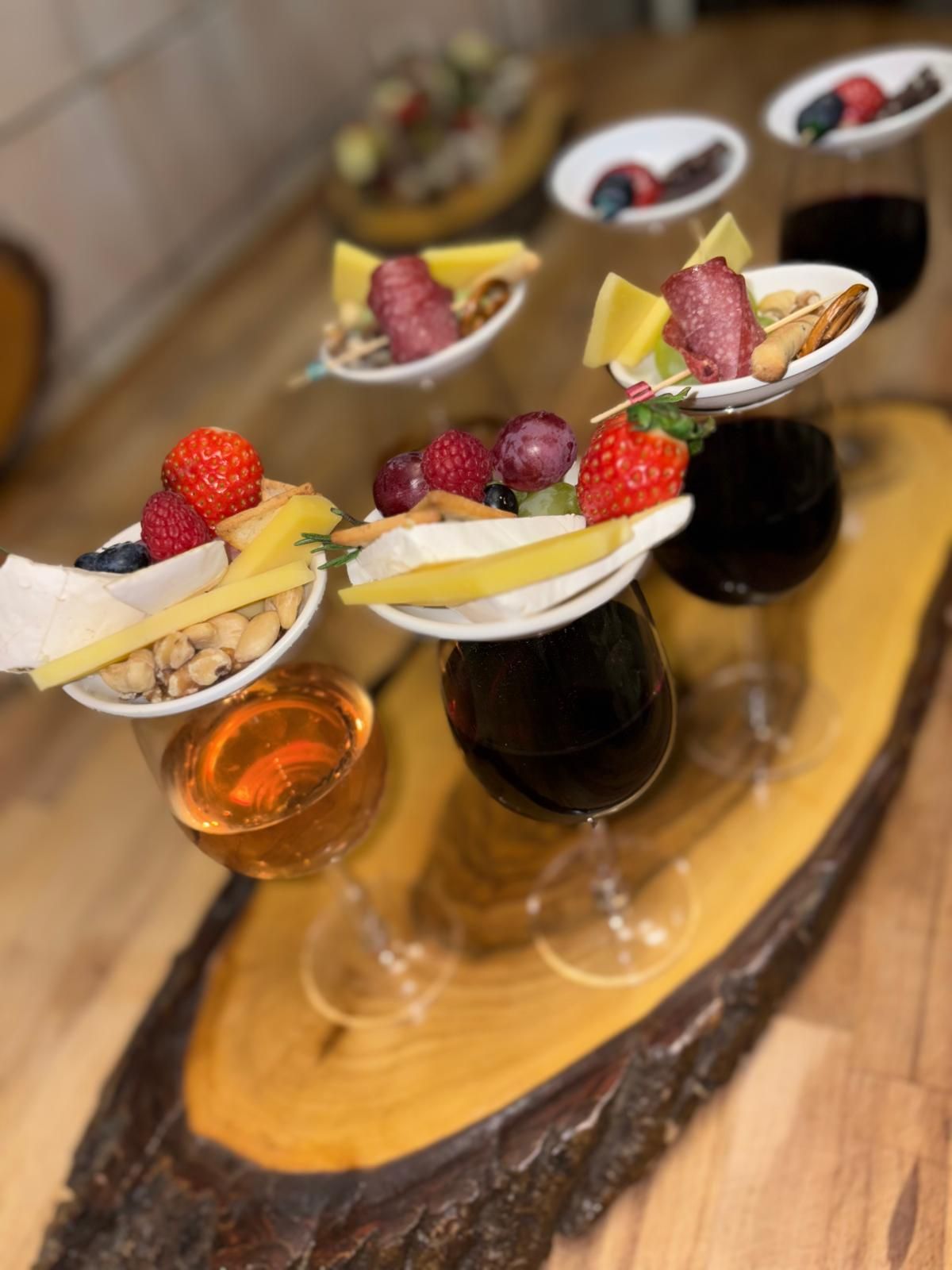 Wein-Tasting mit Häppchen