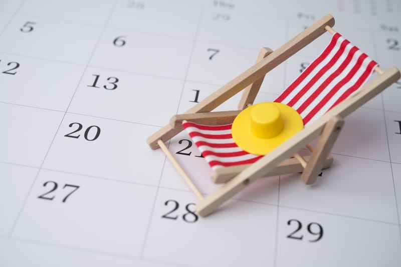 What are the minimum holiday entitlements I have to provide?
