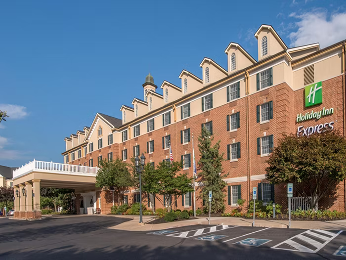 HOLIDAY INN EXPRESS - STATE COLLEGE