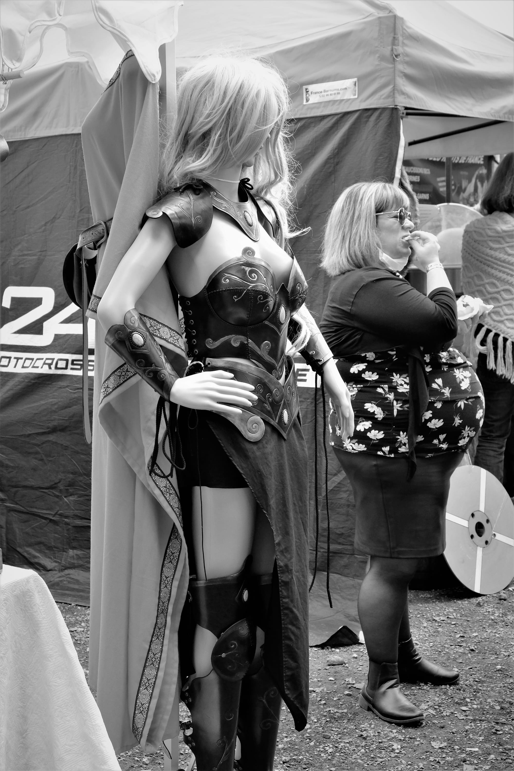 Quelqu'un, quelque part...