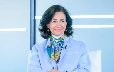 Ana Botín insiste en transformar el Santander en un banco digital con sucursales