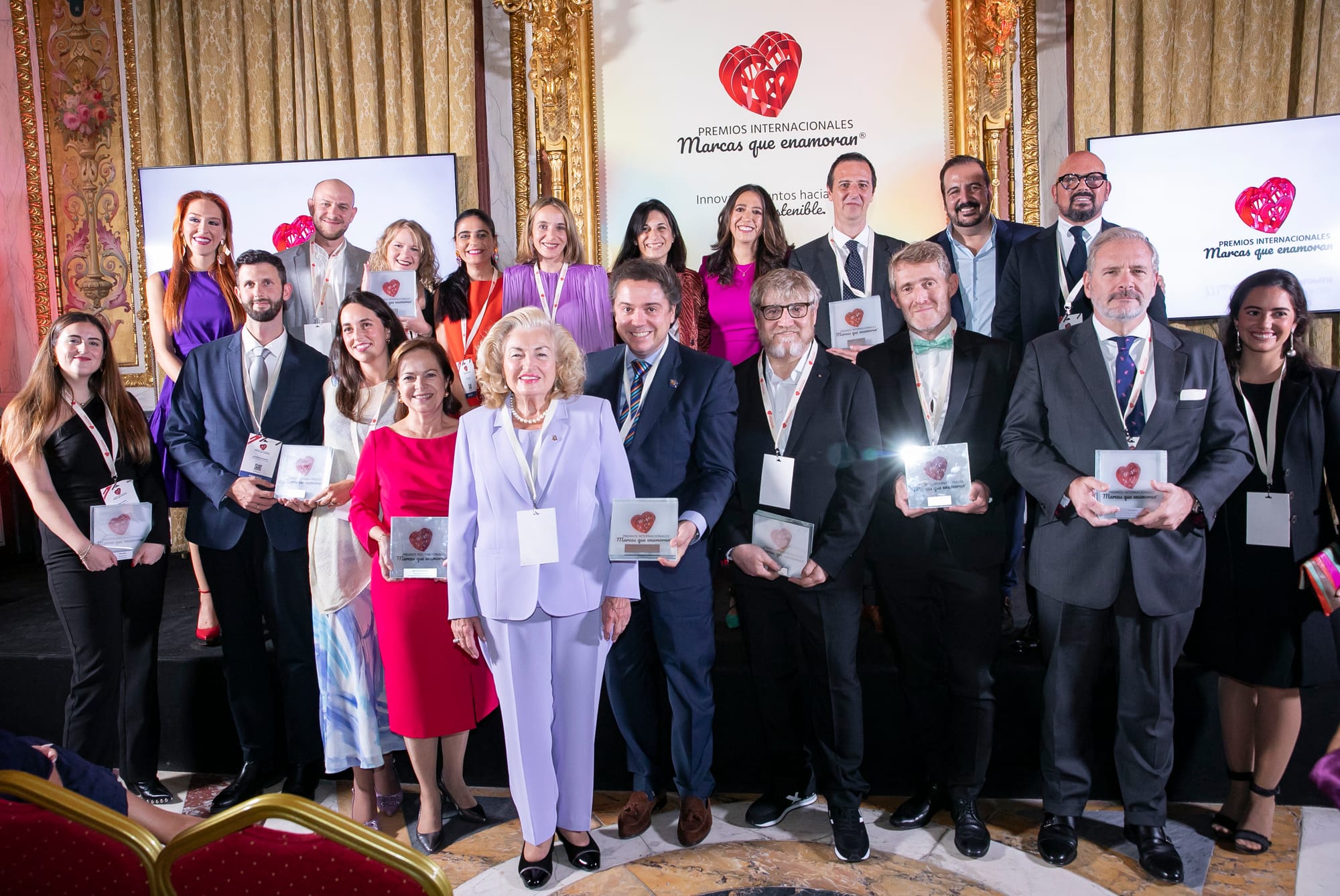 Marcas que Enamoran premian a las empresas "con un gran corazón"