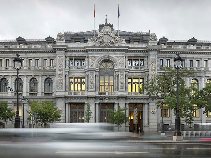 El Banco de España busca un director general y dos adjuntos