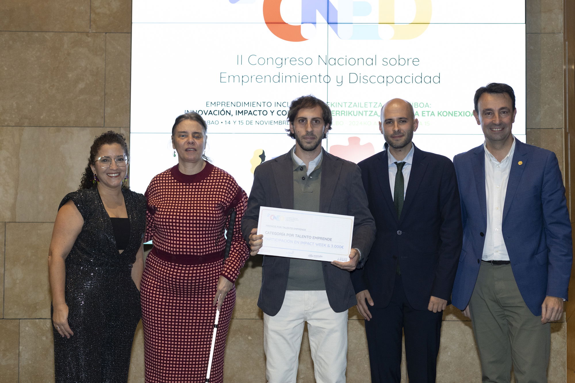 Nükrum gana el Premio por Talento Emprende