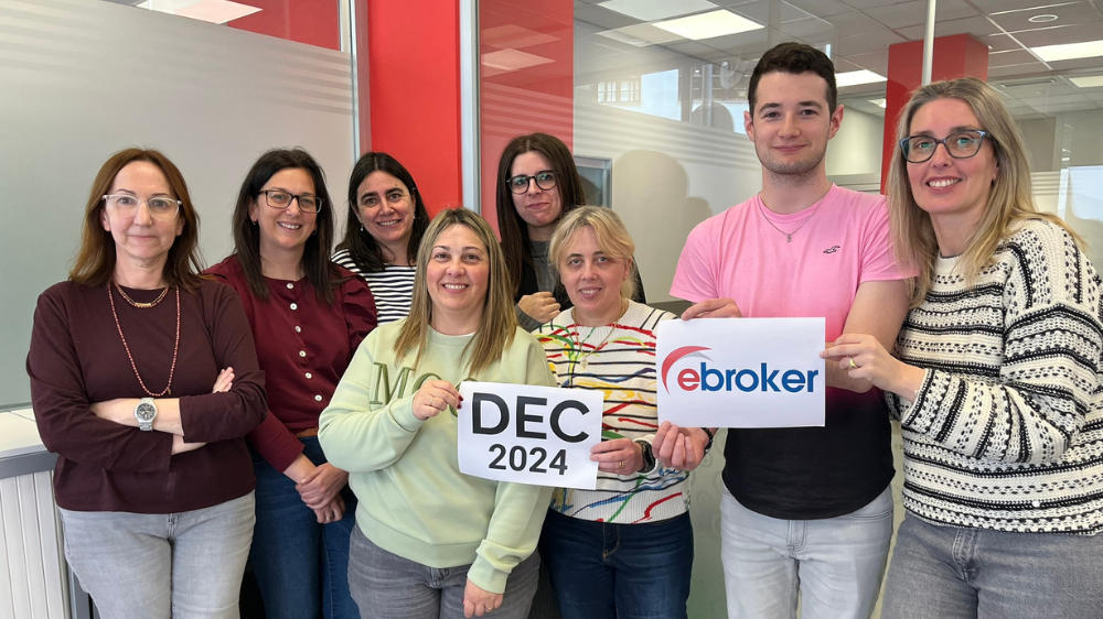 ebroker ayuda a 150 corredurías a presentar la DEC
