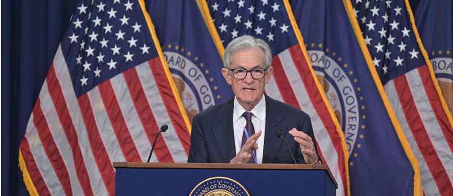 Powell aguanta el pulso a Trump y sigue sin bajar tipos