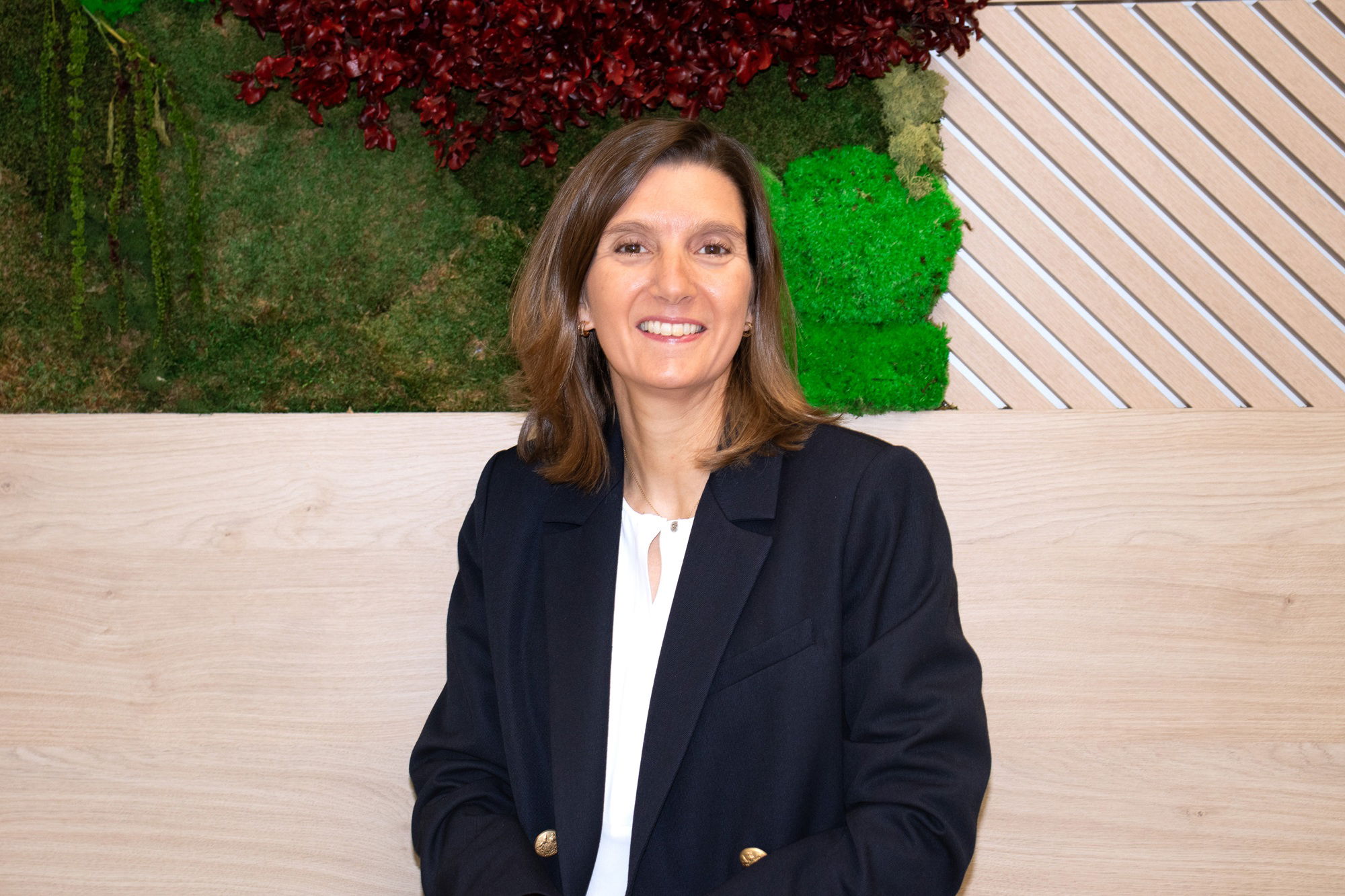 Mónica Correia ficha por Oney