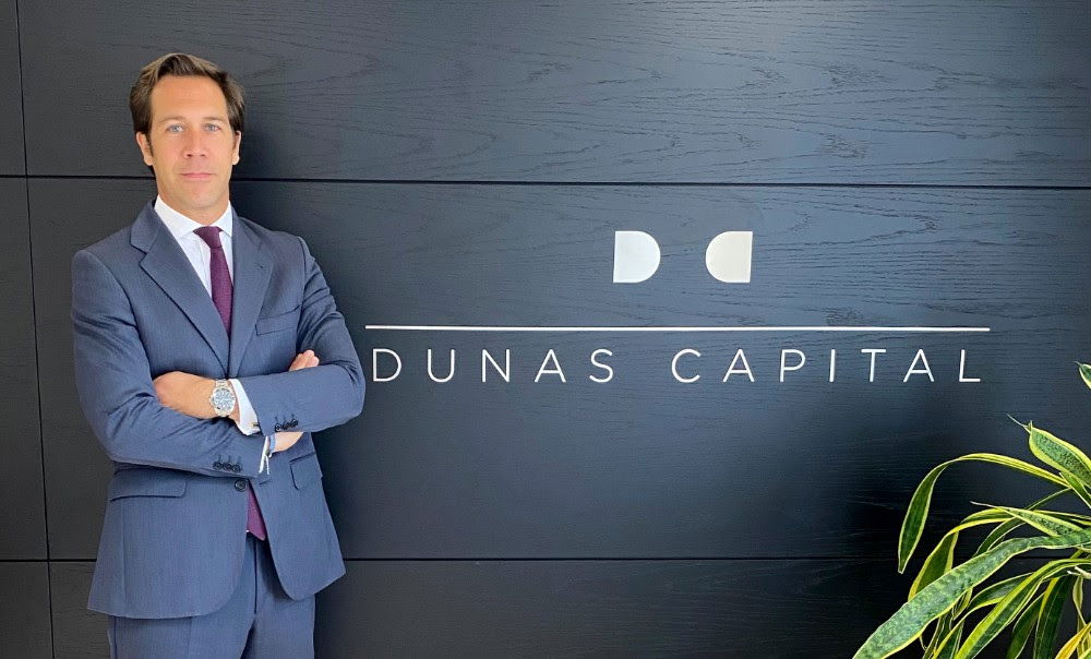 Dunas se refuerza en Infraestructuras con Borja de Luis